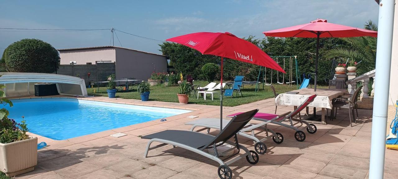 Charmante Maison Avec Piscine Anneyron Bagian luar foto