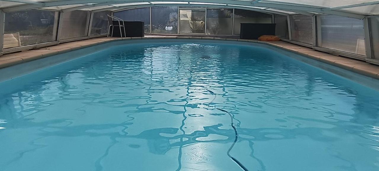 Charmante Maison Avec Piscine Anneyron Bagian luar foto